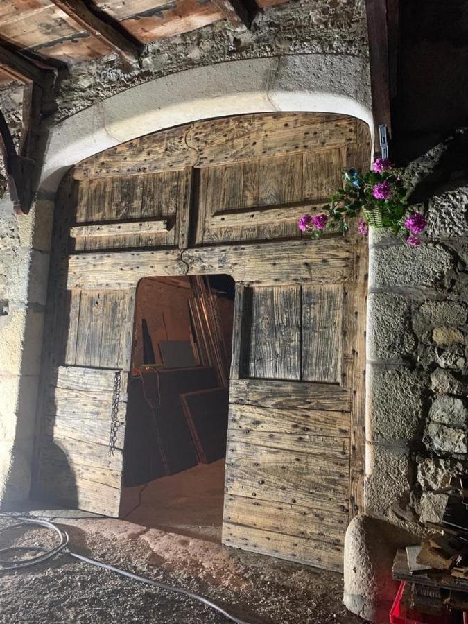 Chambres D'Hotes Des Deux Lacs Ceyzerieu Экстерьер фото