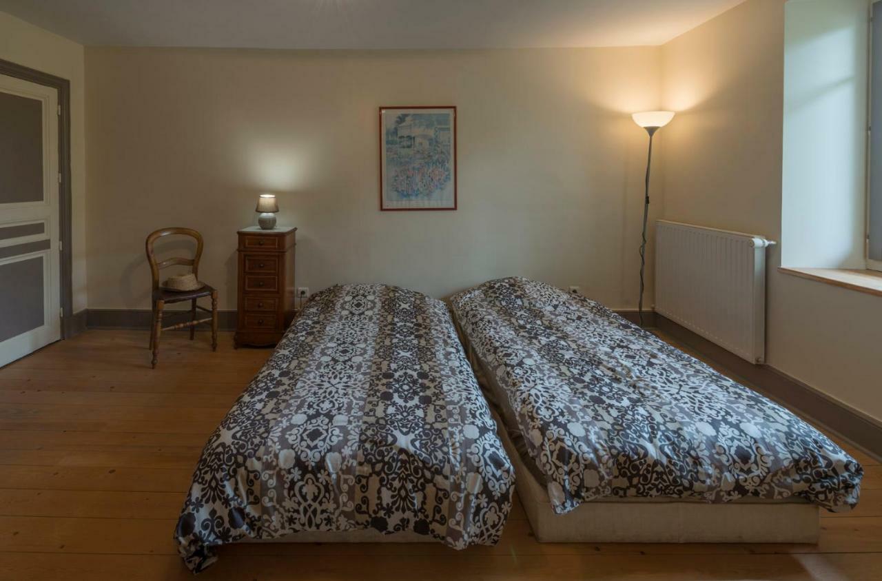 Chambres D'Hotes Des Deux Lacs Ceyzerieu Экстерьер фото