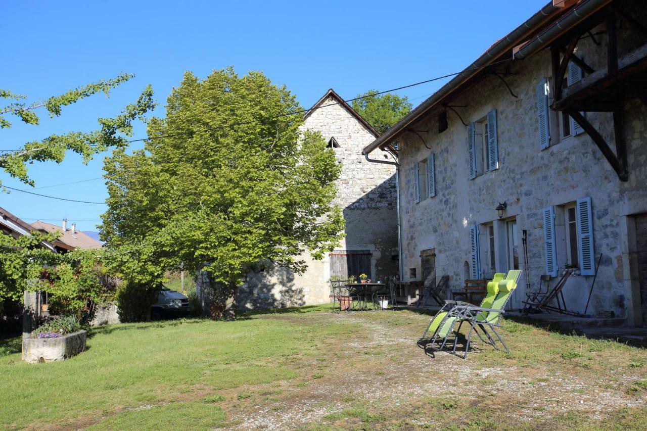 Chambres D'Hotes Des Deux Lacs Ceyzerieu Экстерьер фото